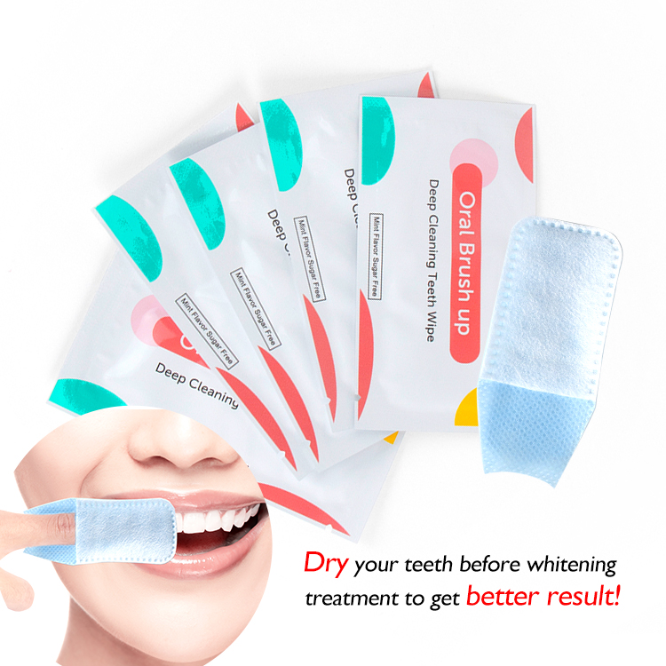 Limpieza oral Los dientes de los dientes limpian para blanquear los dientes